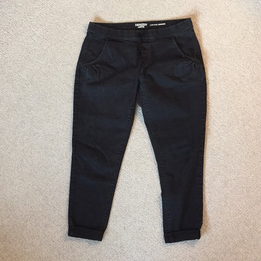 Levi Denzien Jogger Size L